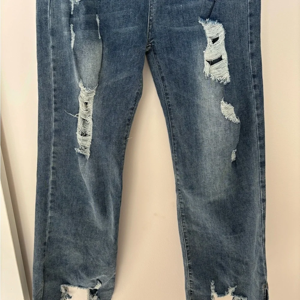 ZigZag Stripe distressed spilt hem jeans size 22